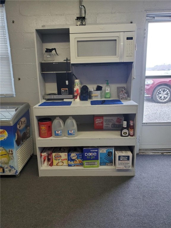 1147 Jets Landing Road