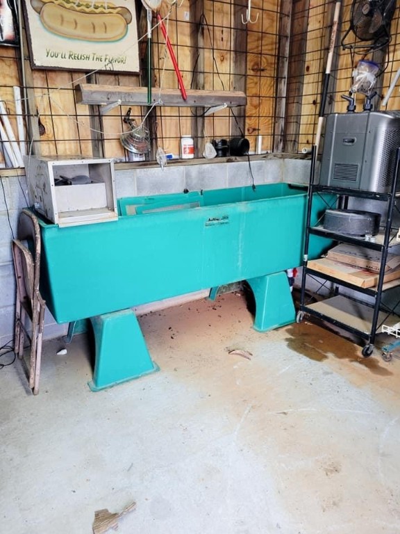 1147 Jets Landing Road