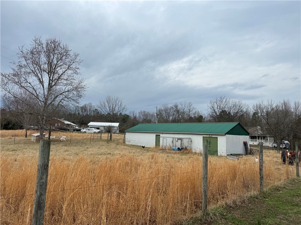 3465 Highway 92