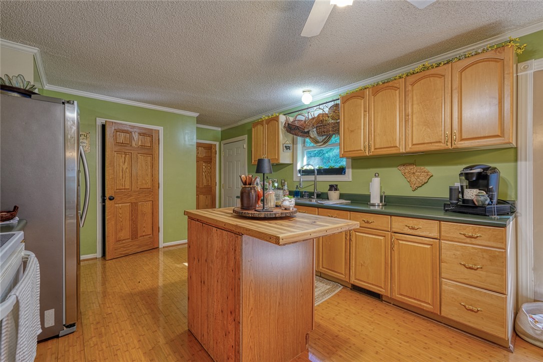3465 Highway 92