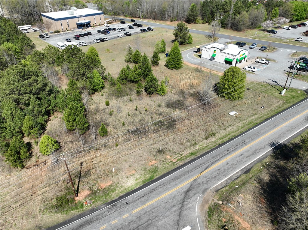 9055 Fairforest Road