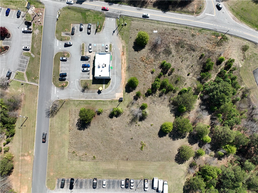 9055 Fairforest Road