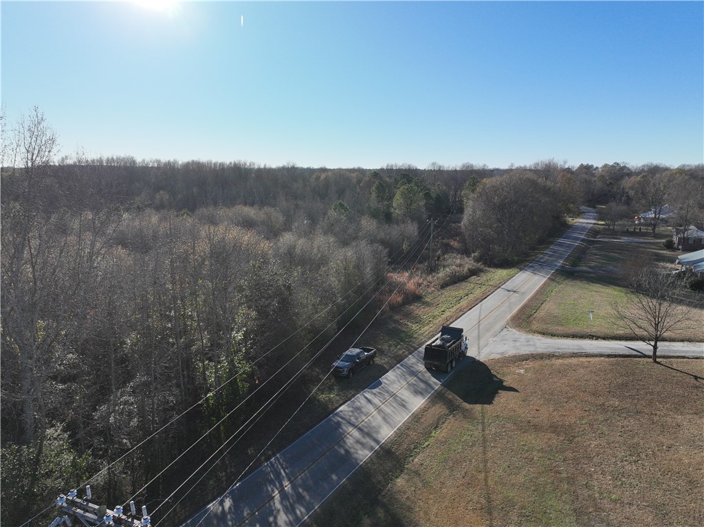 01 Mount Olivet Road