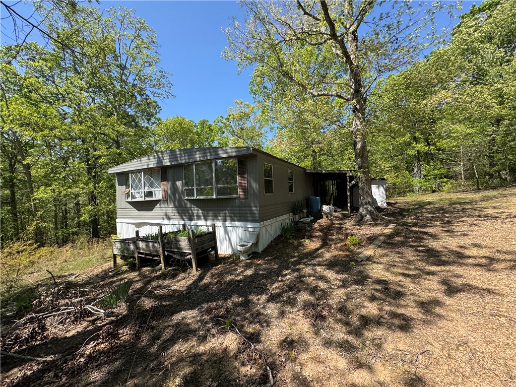 13352 Highway 76