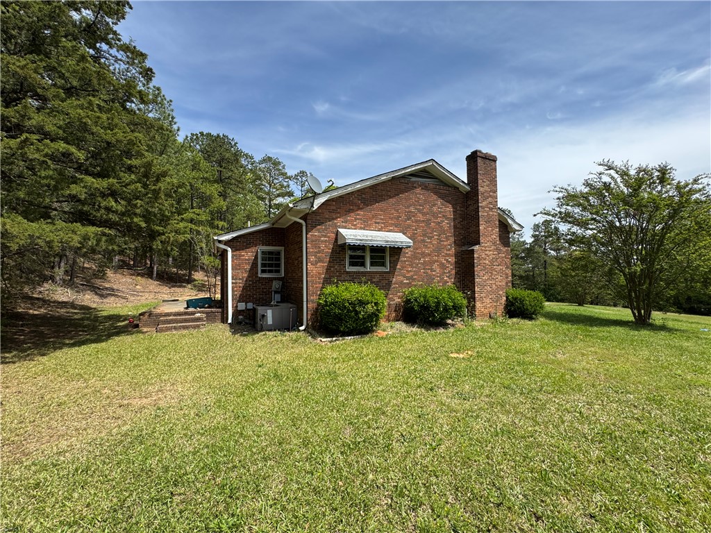 13352 Highway 76