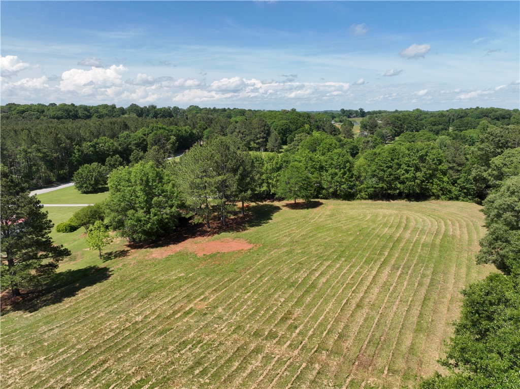 566 W Pine Grove Road