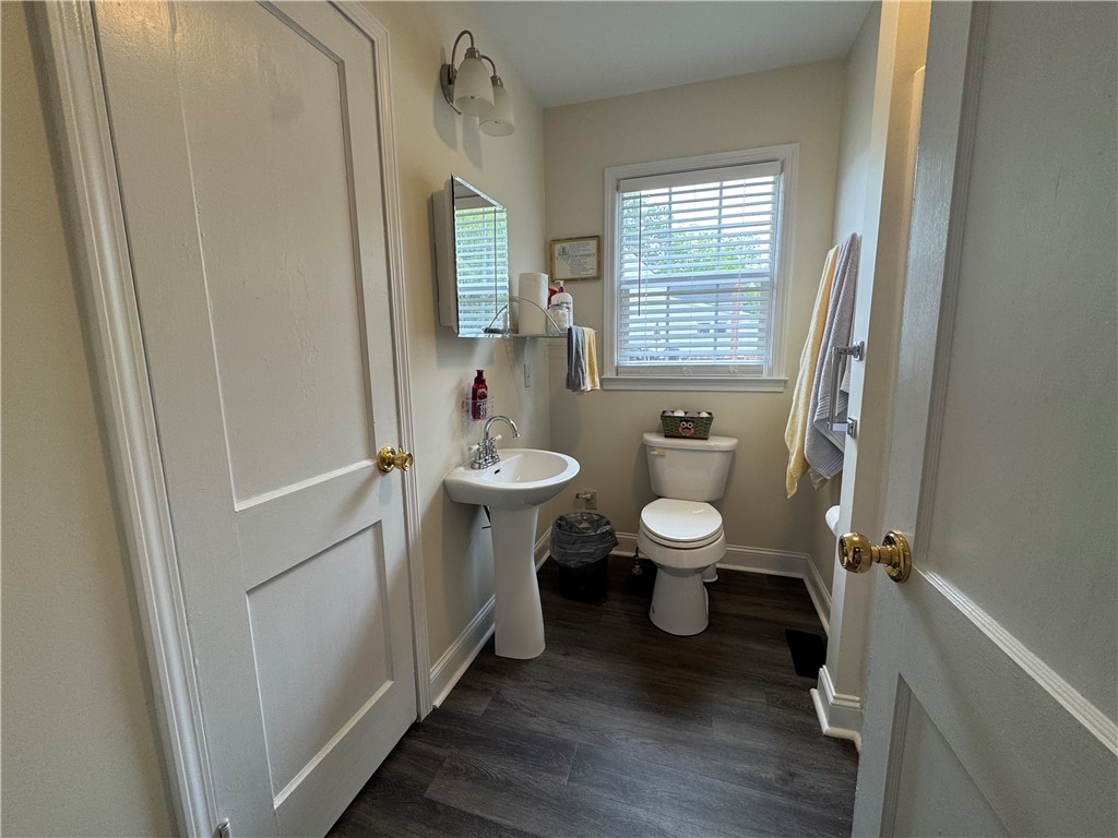 422 E Savannah Street