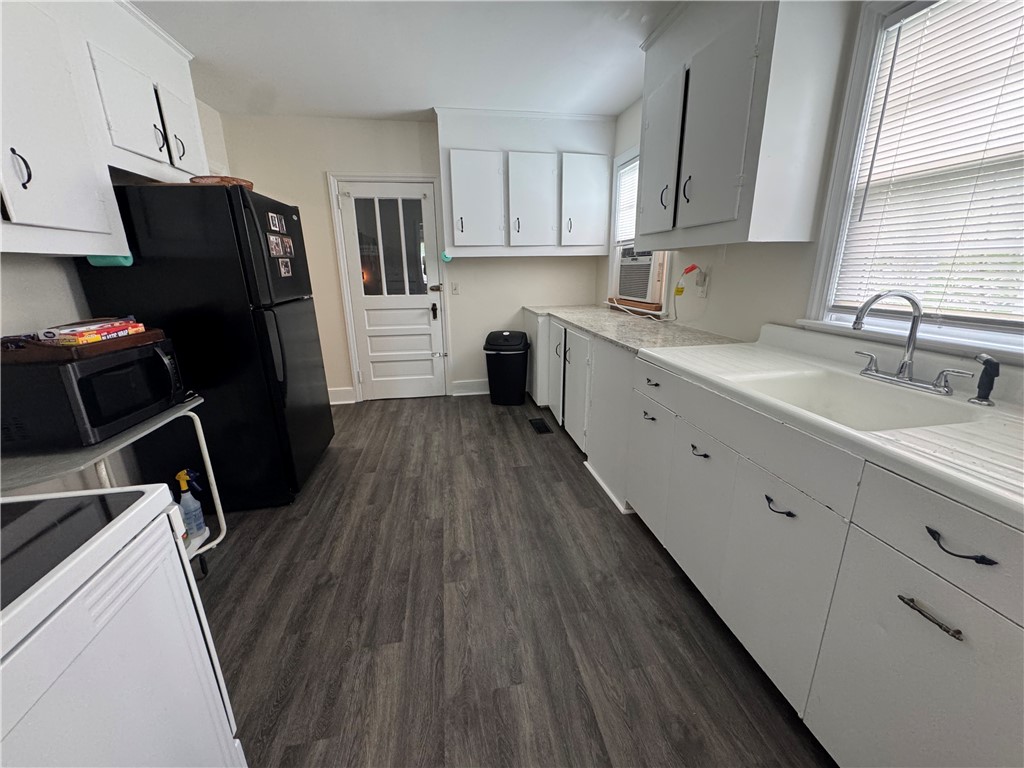 422 E Savannah Street