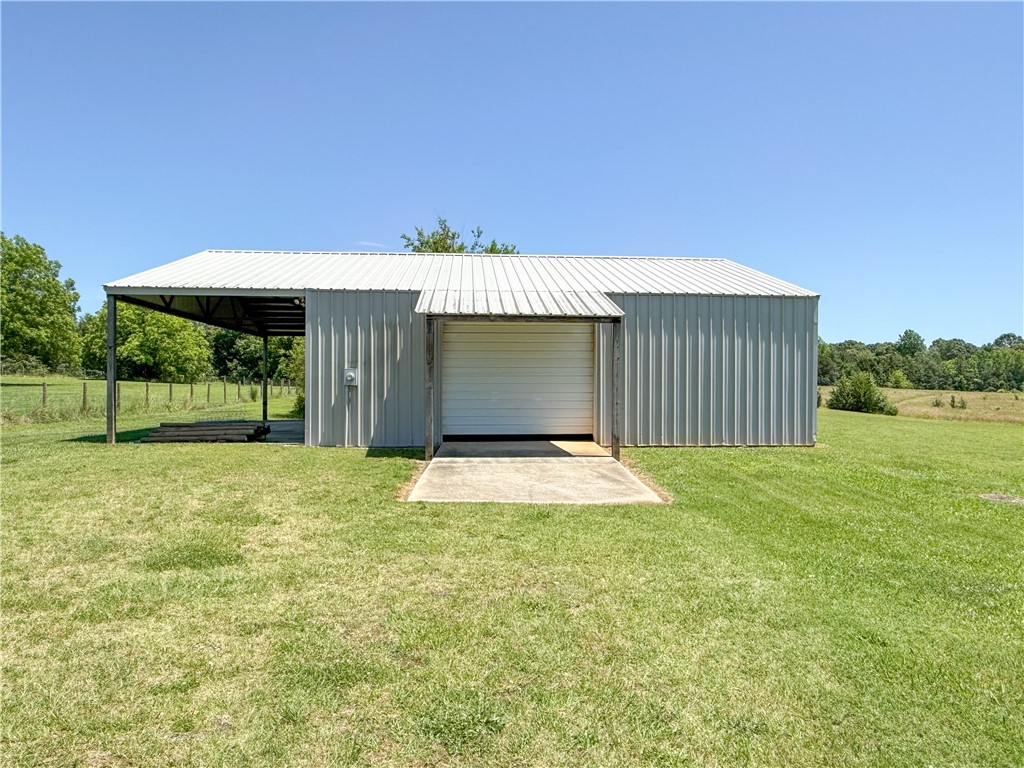 6050 Cross Anchor Road