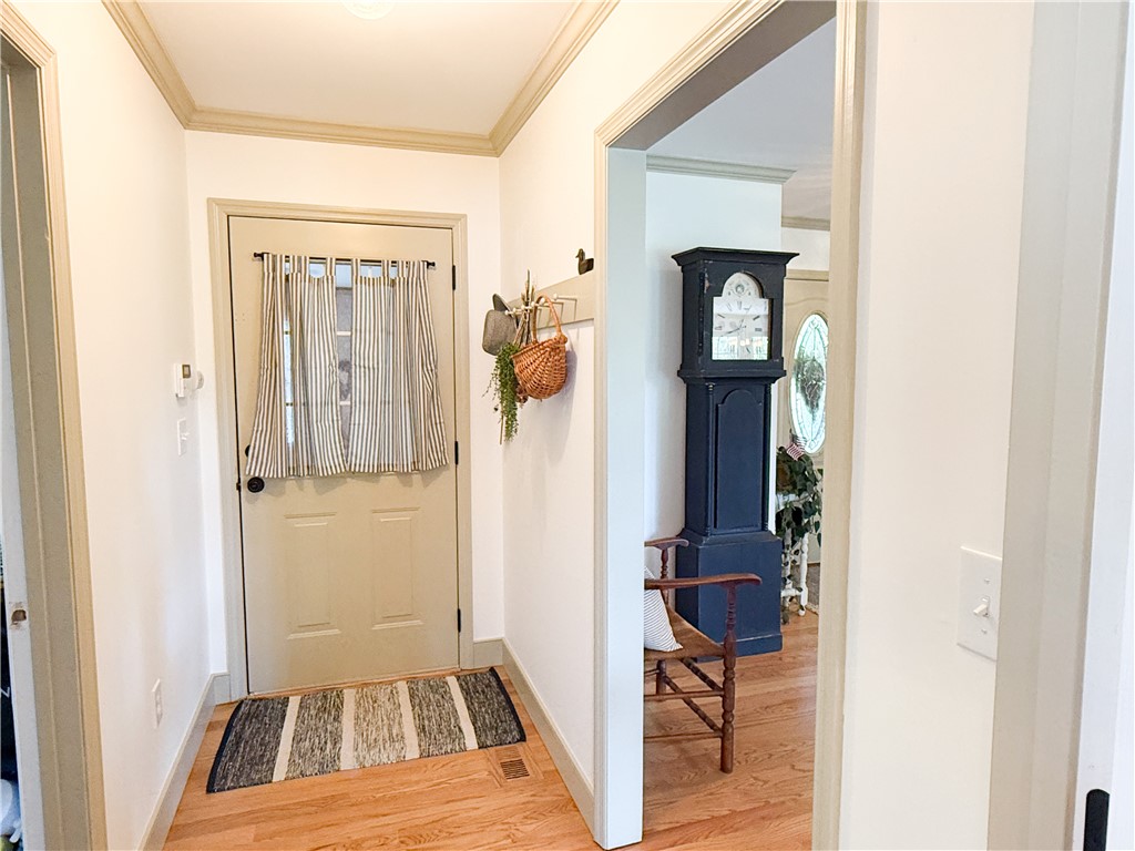 6050 Cross Anchor Road