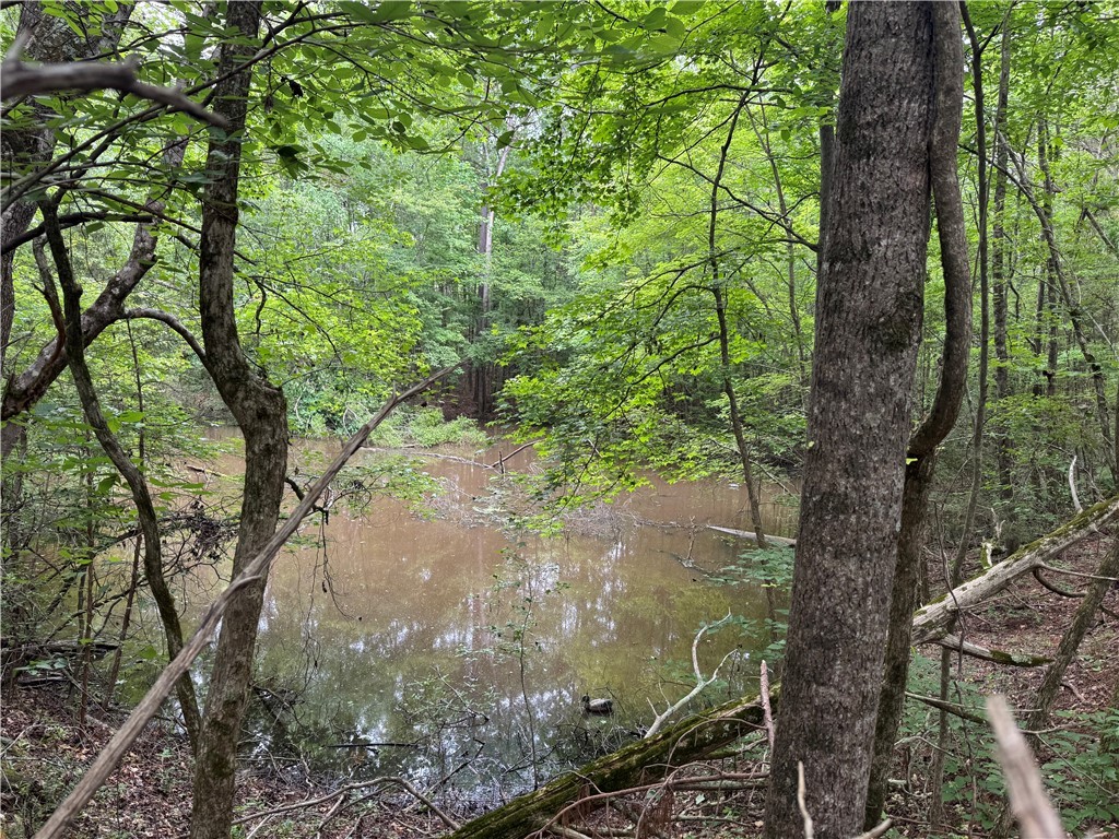 6050 Cross Anchor Road