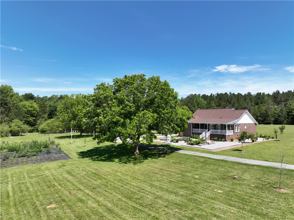 6050 Cross Anchor Road