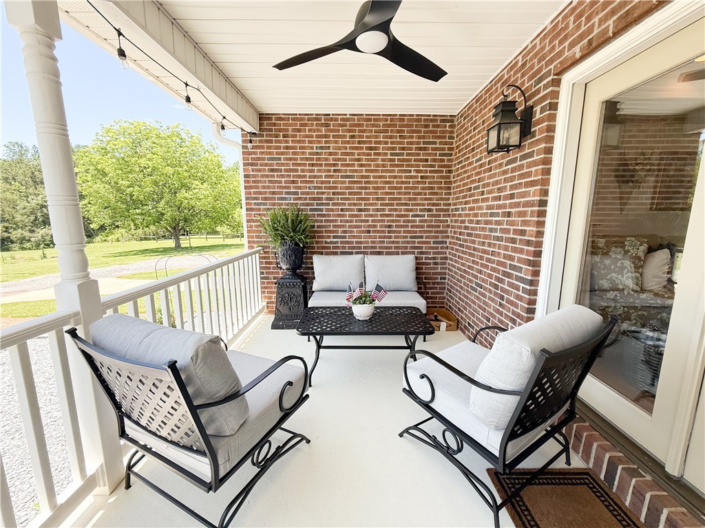 6050 Cross Anchor Road