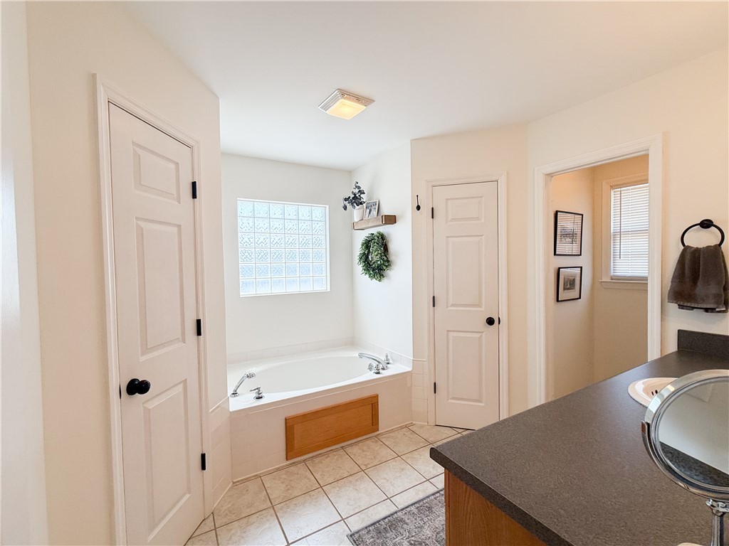 6050 Cross Anchor Road