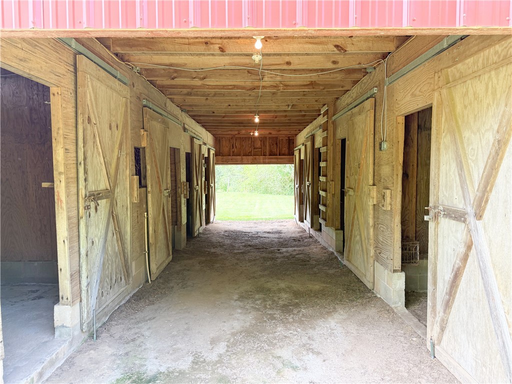 6050 Cross Anchor Road