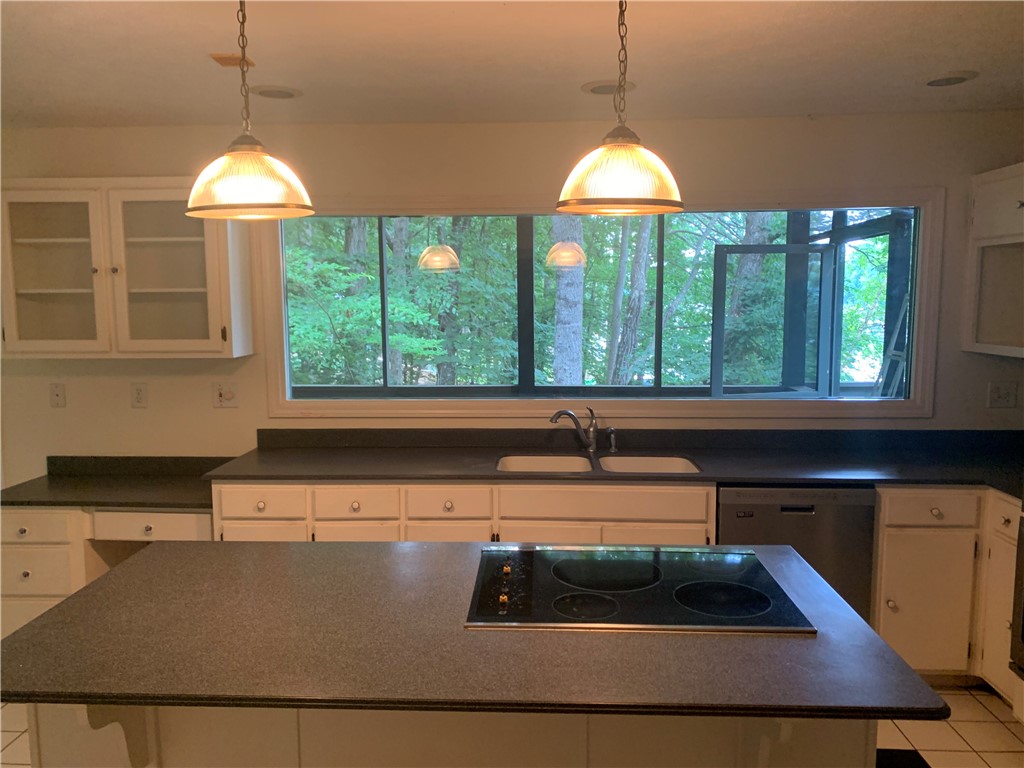 198 Cape Hatteras Drive