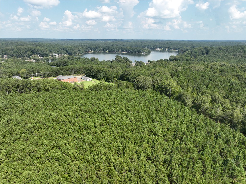 1280 Broadway Lake Road