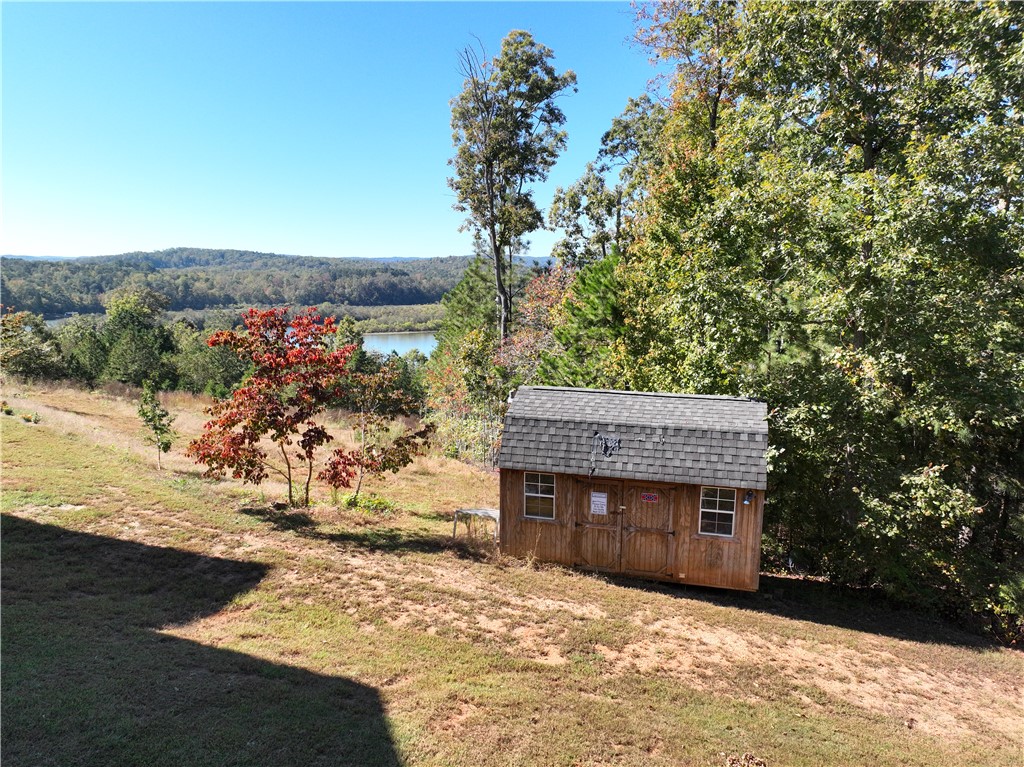 284 River Road
