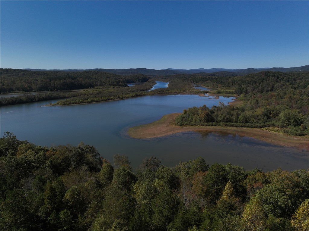 284 River Road