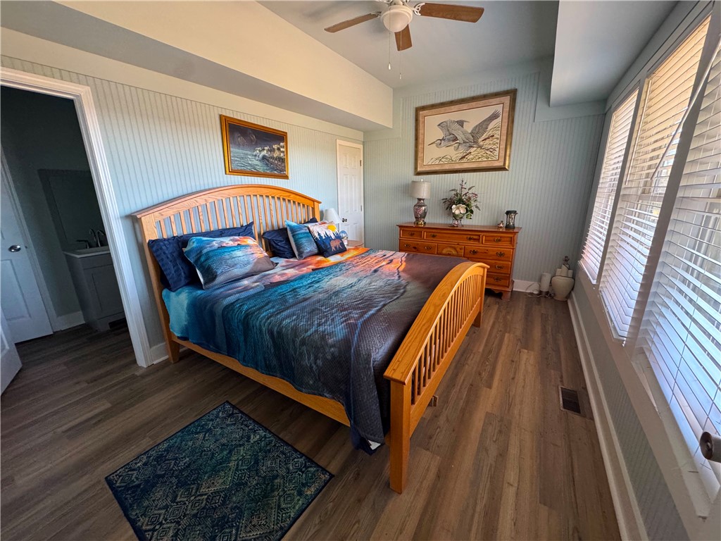 284 River Road