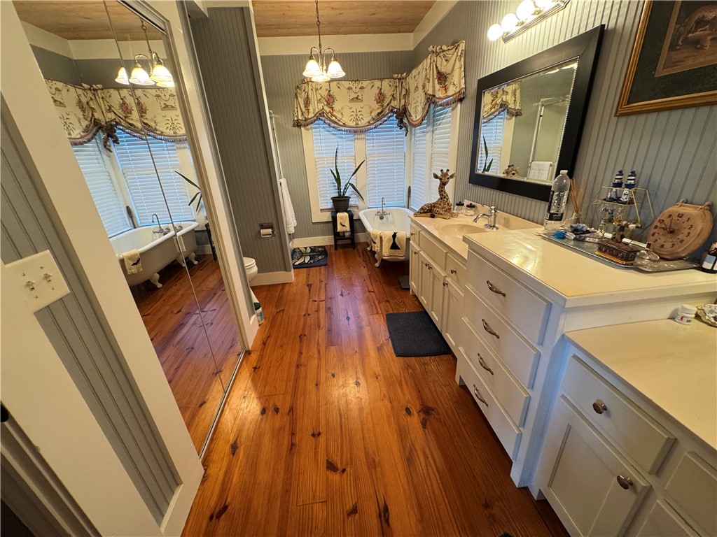 284 River Road