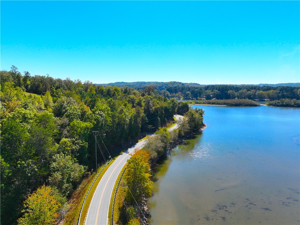 284 River Road