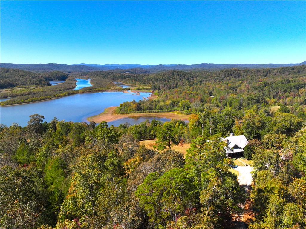 284 River Road