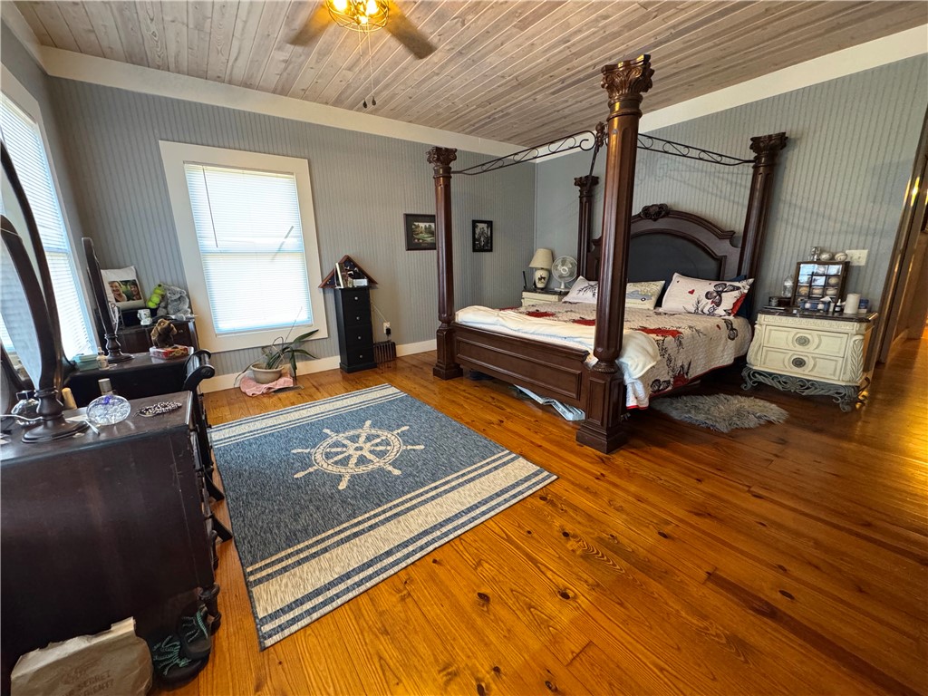 284 River Road