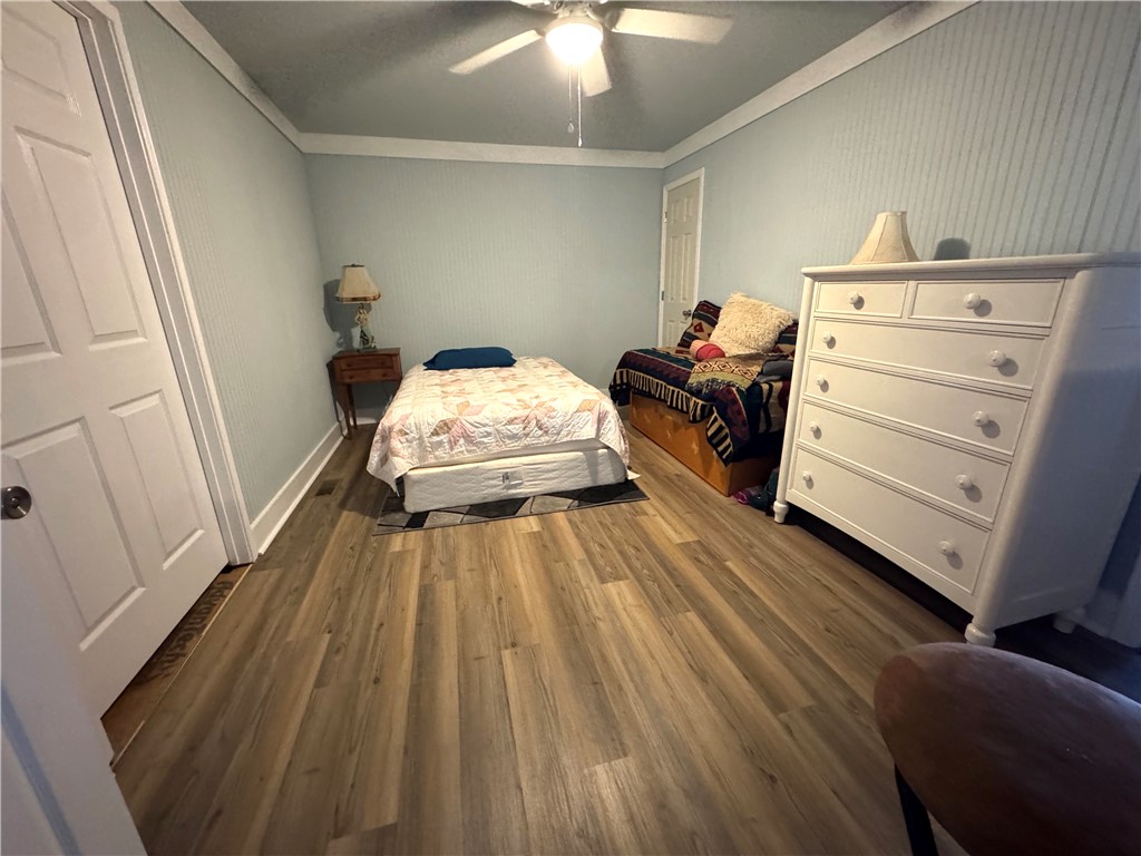 284 River Road