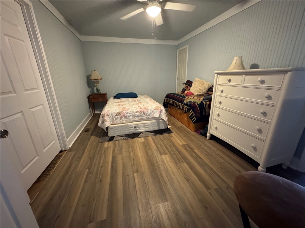 284 River Road