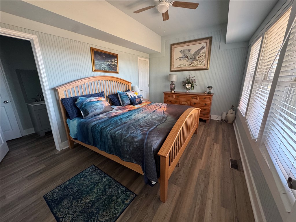 284 River Road