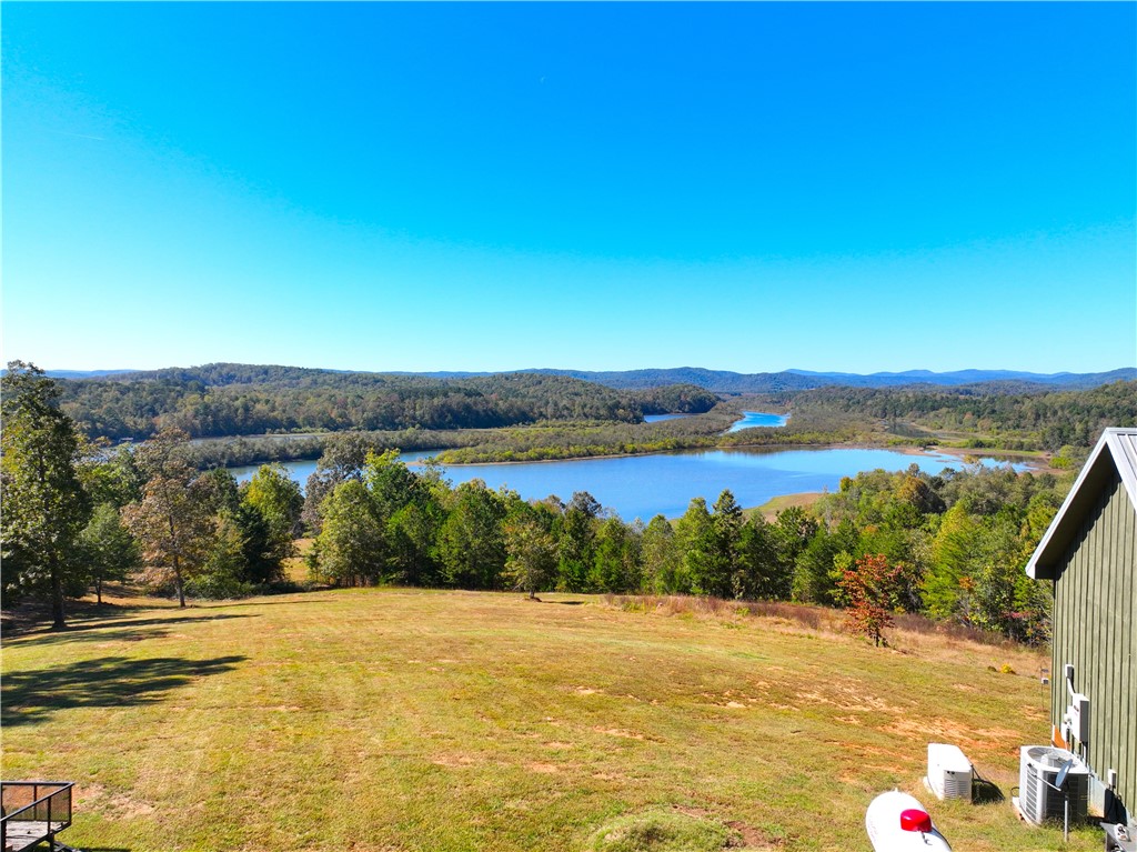284 River Road
