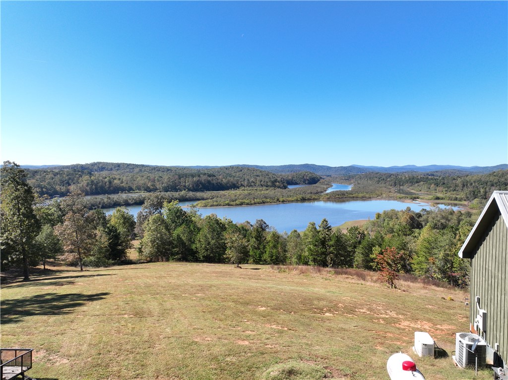 284 River Road