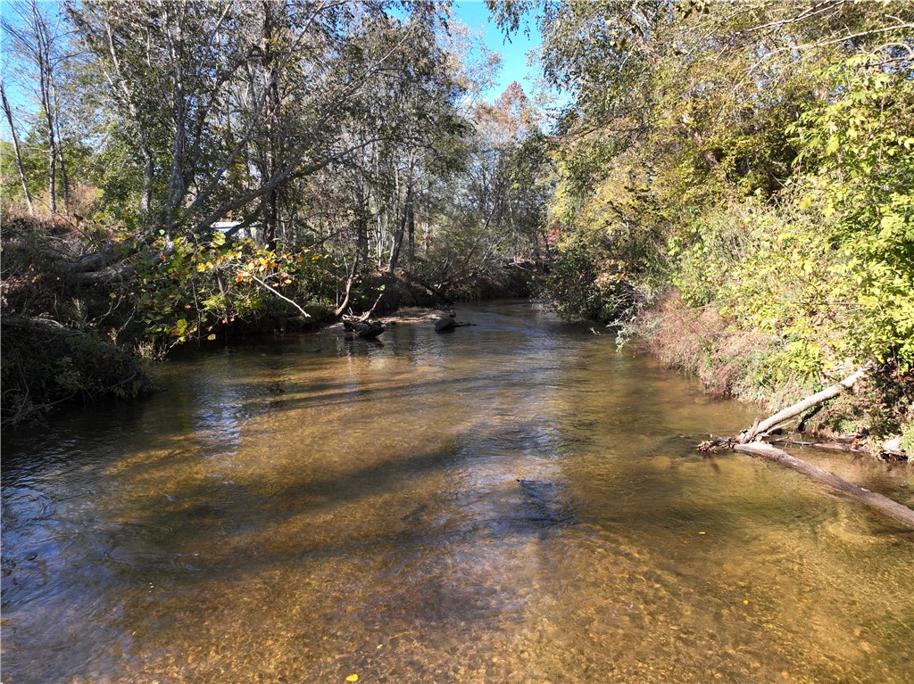 100 Table Rock Road