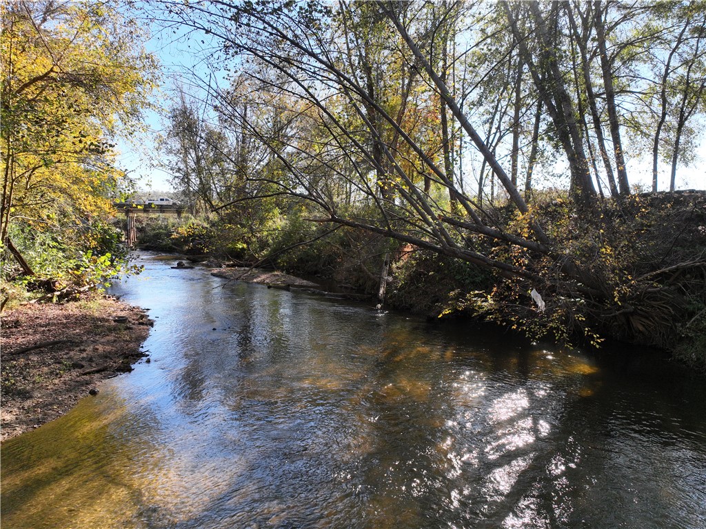 100 Table Rock Road