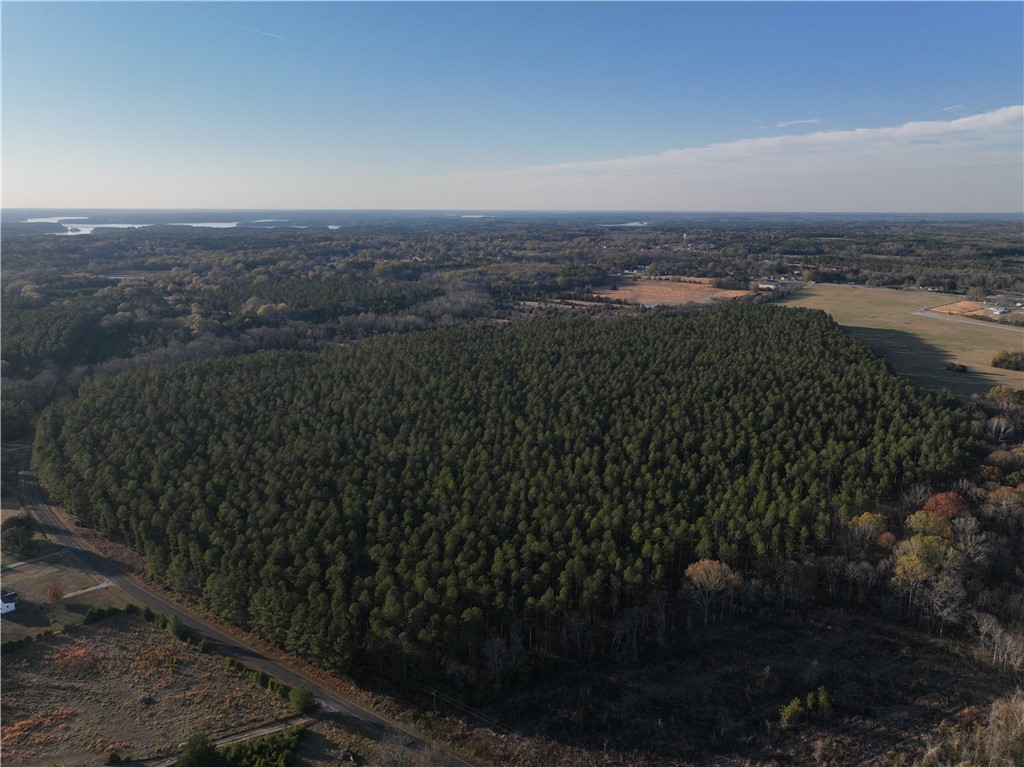 04 Seneca St Extension