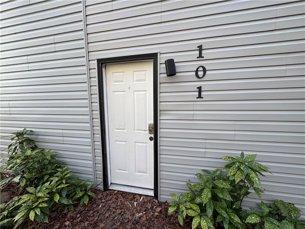 125 Maple Street 101