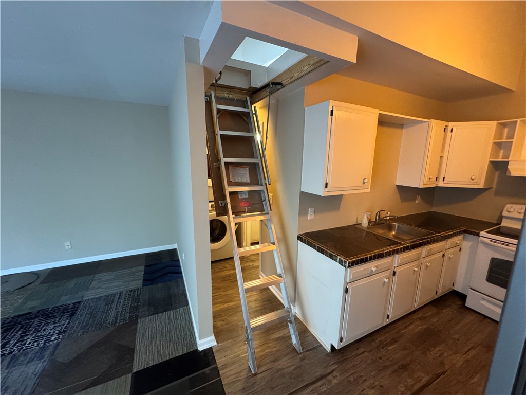 125 Maple Street 101