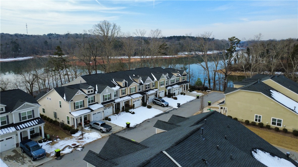 217 Nautique Court