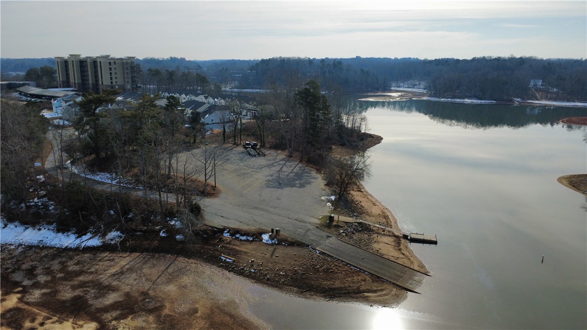 217 Nautique Court