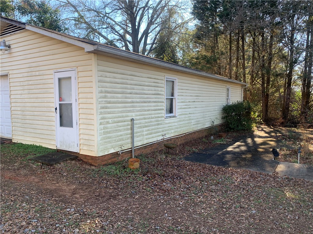 201 Knollwood Drive