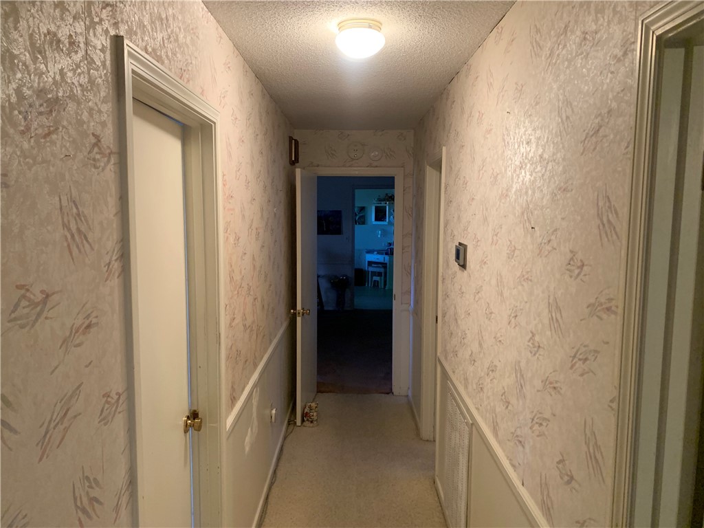 201 Knollwood Drive