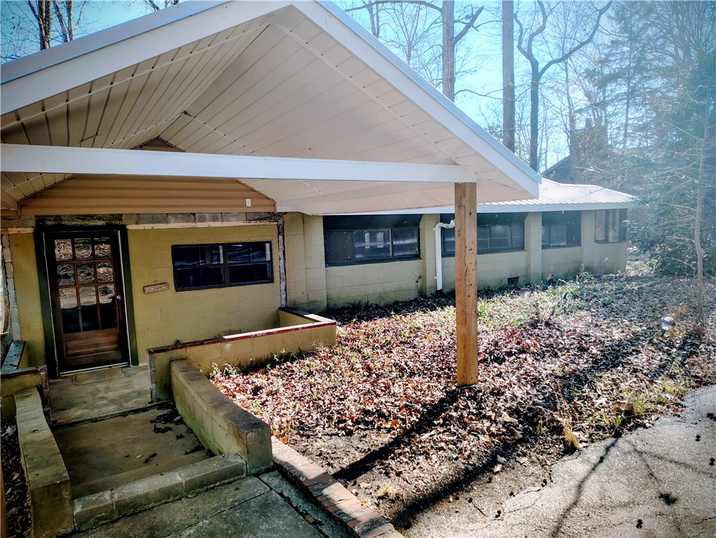 144 Latham Drive