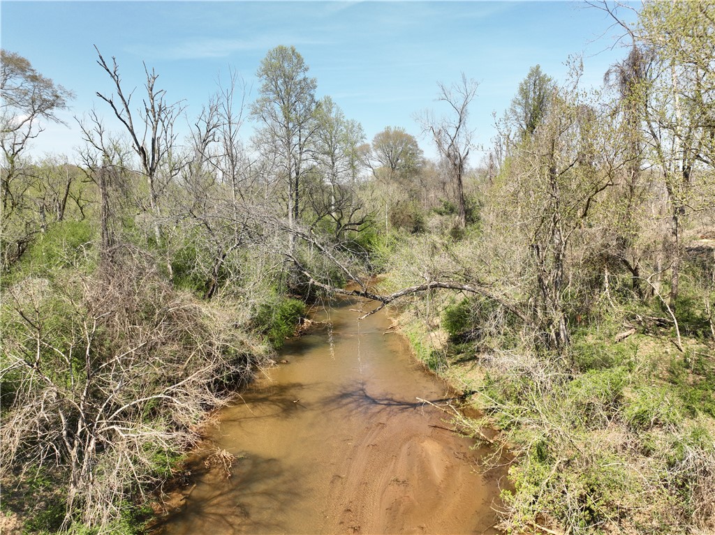 1240 Walhalla Highway