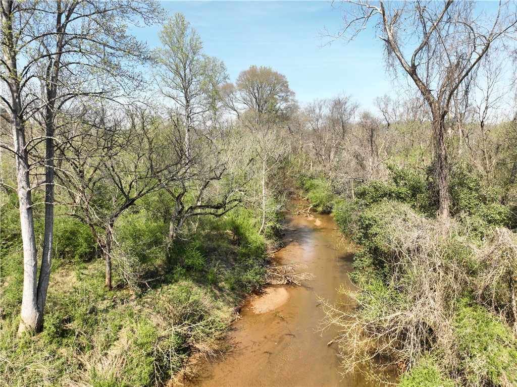 1240 Walhalla Highway