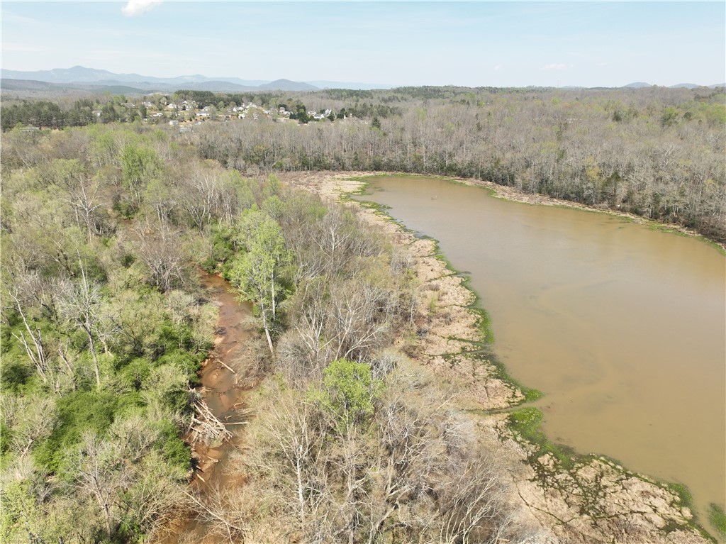 1240 Walhalla Highway