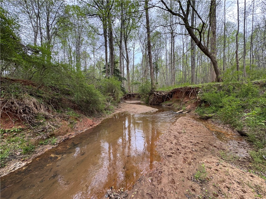 850 Lebanon Road