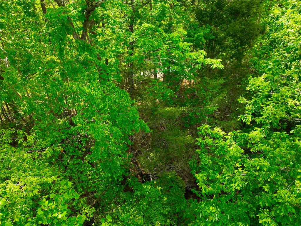 183 Chauga Valley Road