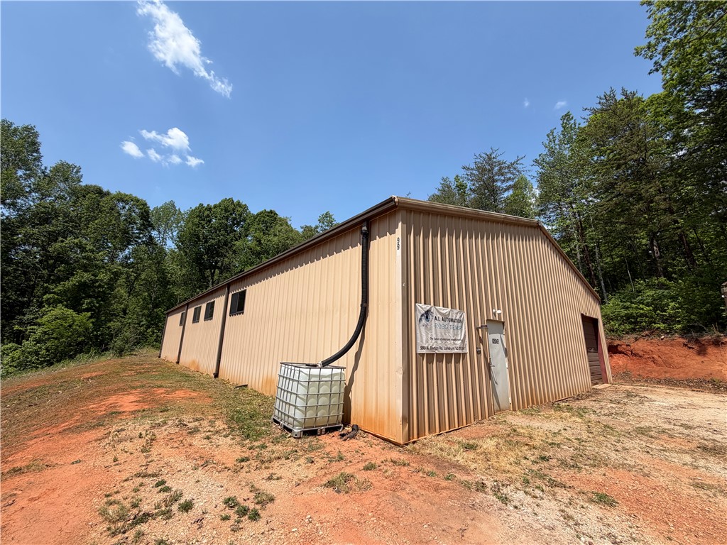 993 Barton Road