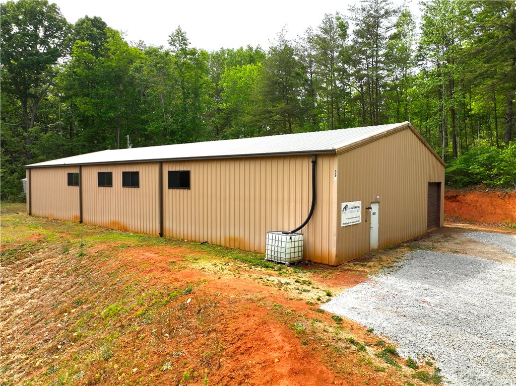993 Barton Road